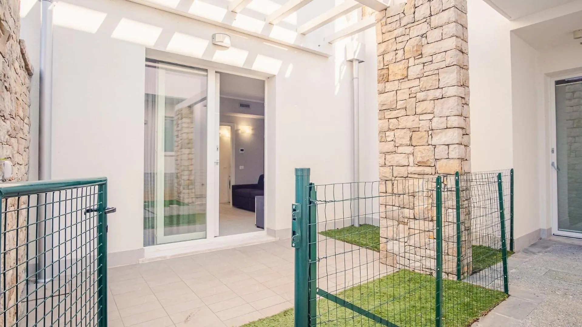 Il Vento Del Sud - Italian Homing Apartment Padenghe sul Garda Italy